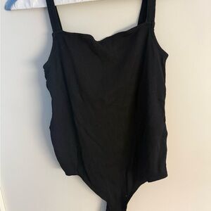 Express One Eleven Black Top